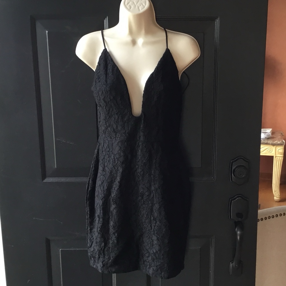 FASHION NOVA PARTY DRESS